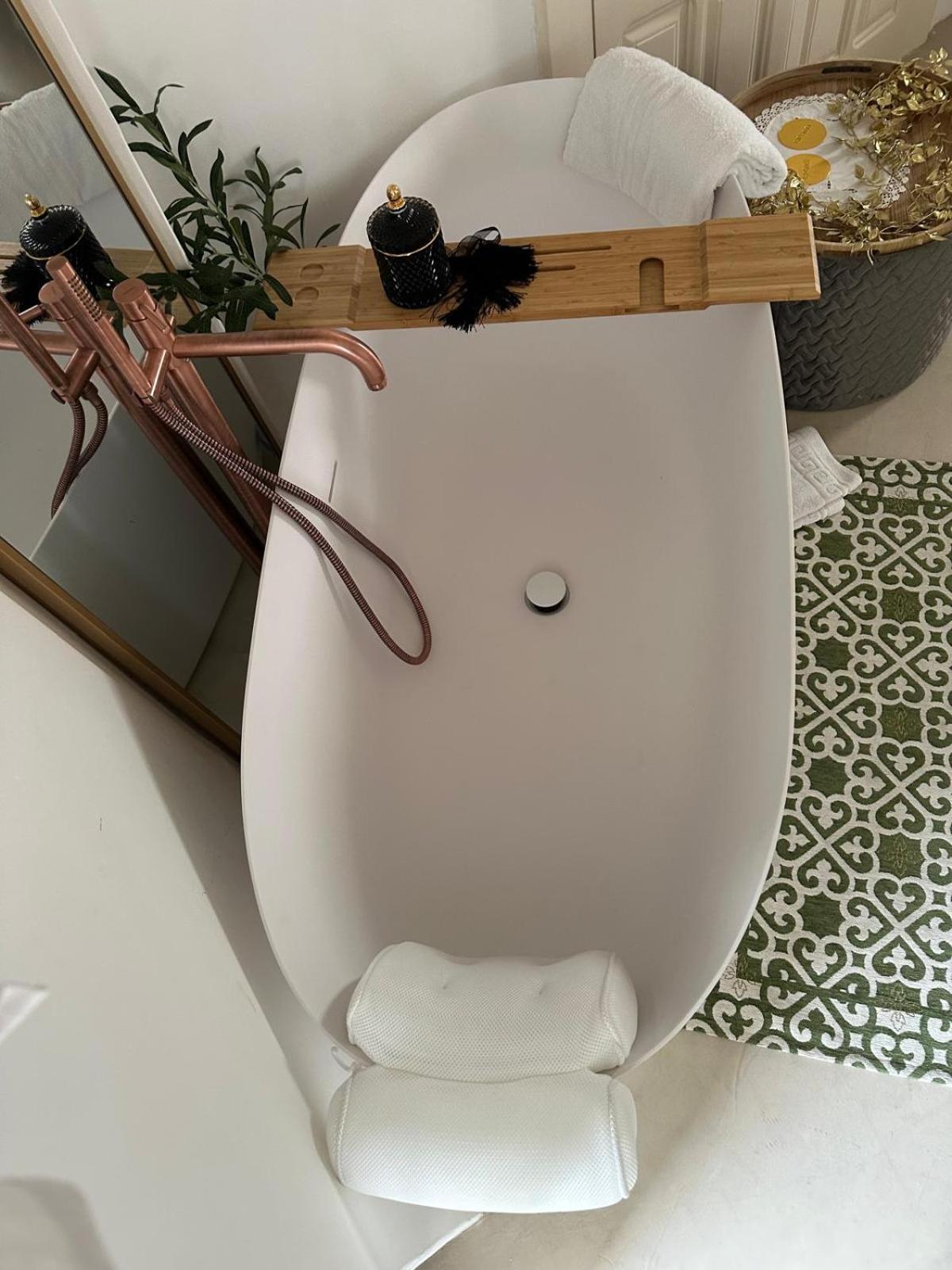 אוסטוני Suite Sami Charming Home מראה חיצוני תמונה